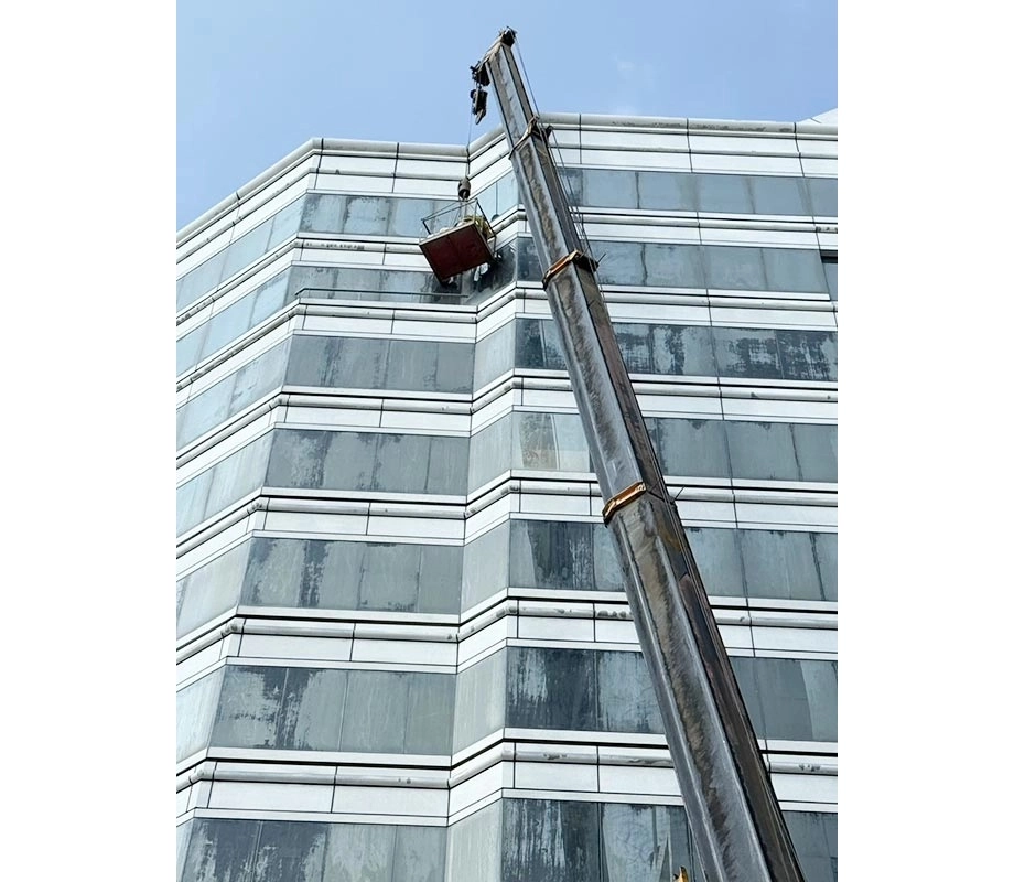 大樓帷幕玻璃外牆防水抓漏工程