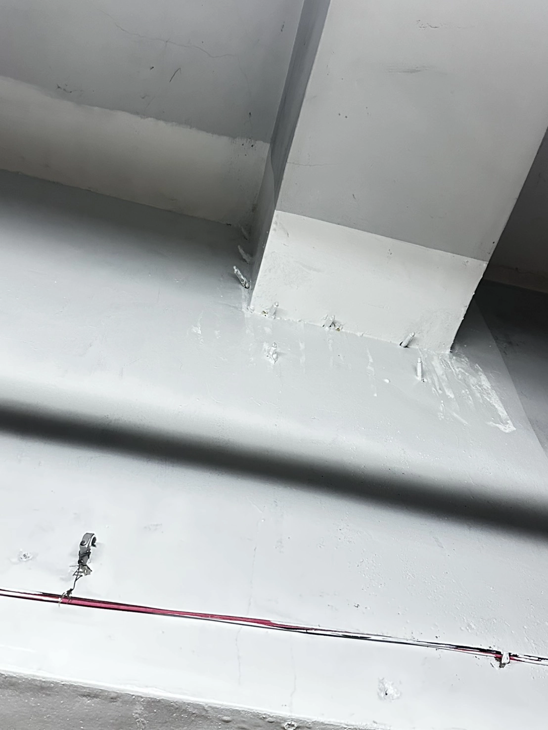 地下室牆壁及樑滲漏水抓漏施工完